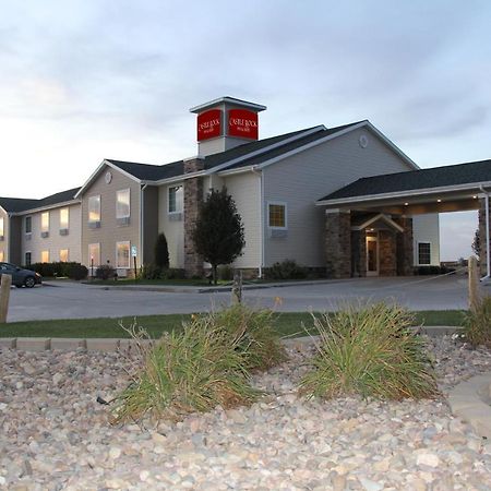 Castle Rock Inn & Suites - Quinter Eksteriør bilde